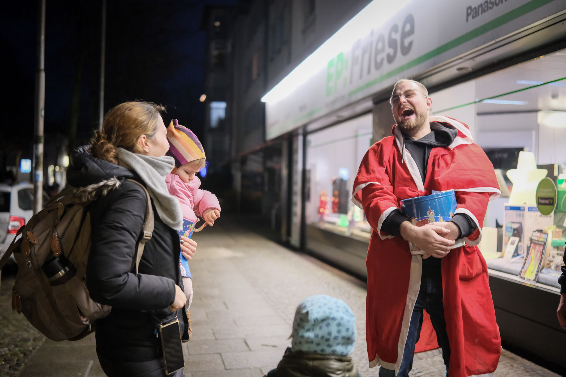 Lachender Weihnachtsmann in Gröpelingen