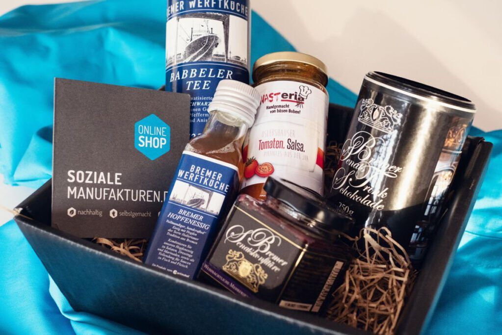 Ein Geschenkkorb der sozialen Manufakturen